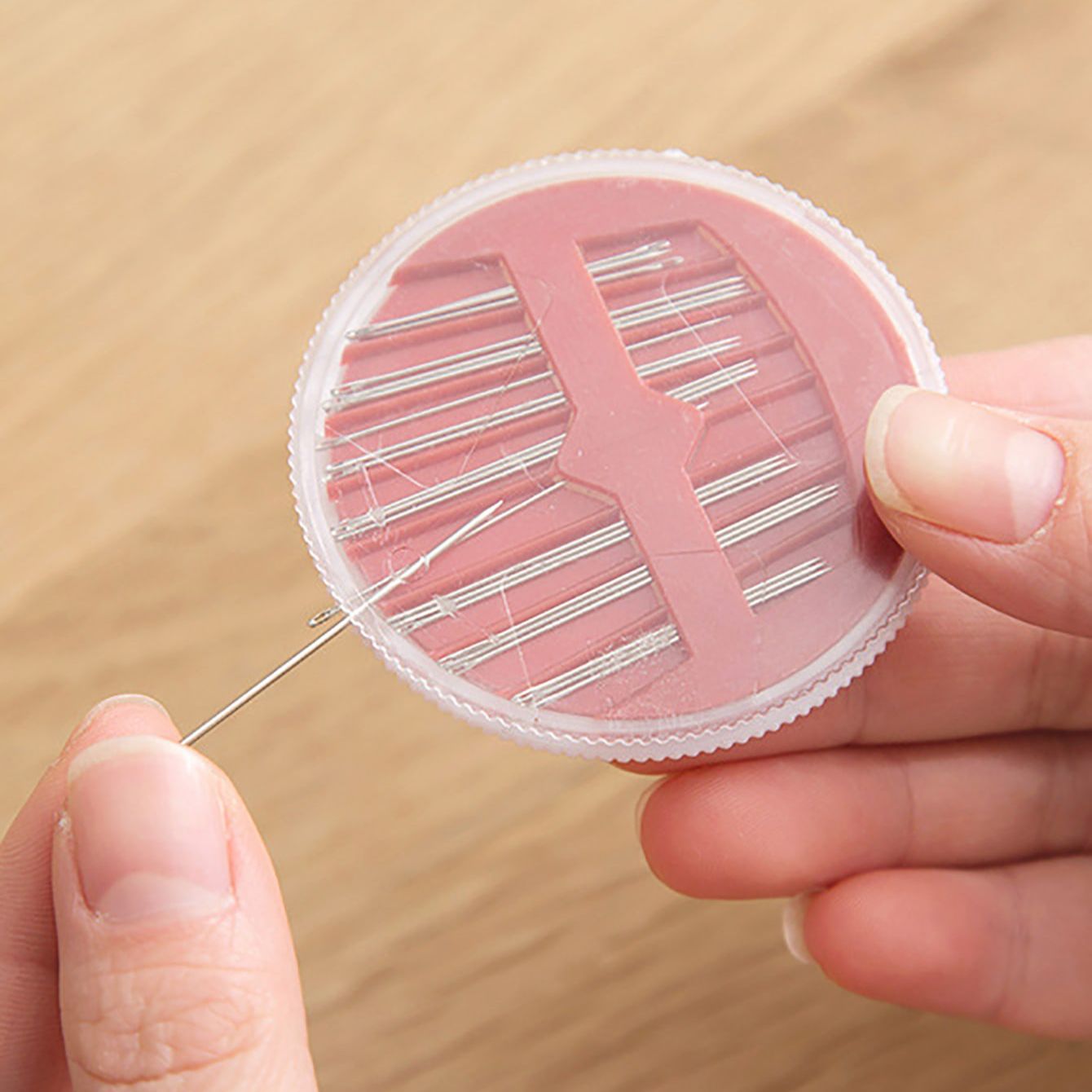 Set van 27 Naaiset Inclusief N - Needle Threader Tool recensie en prijs